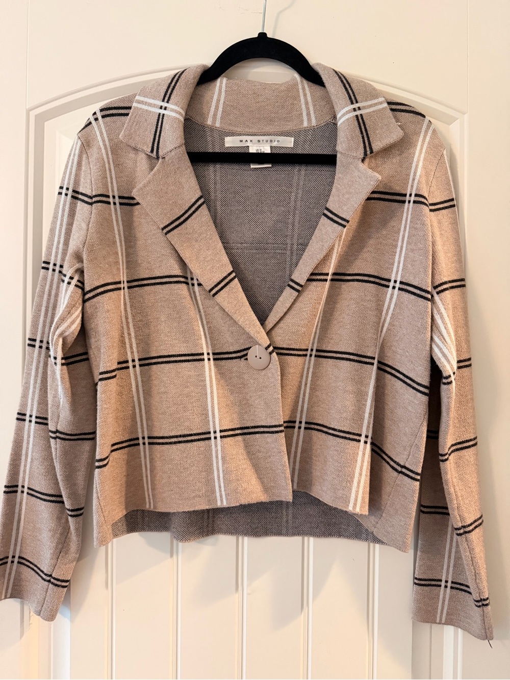 Max Studio Beige Plaid Knit Blazer Cardigan